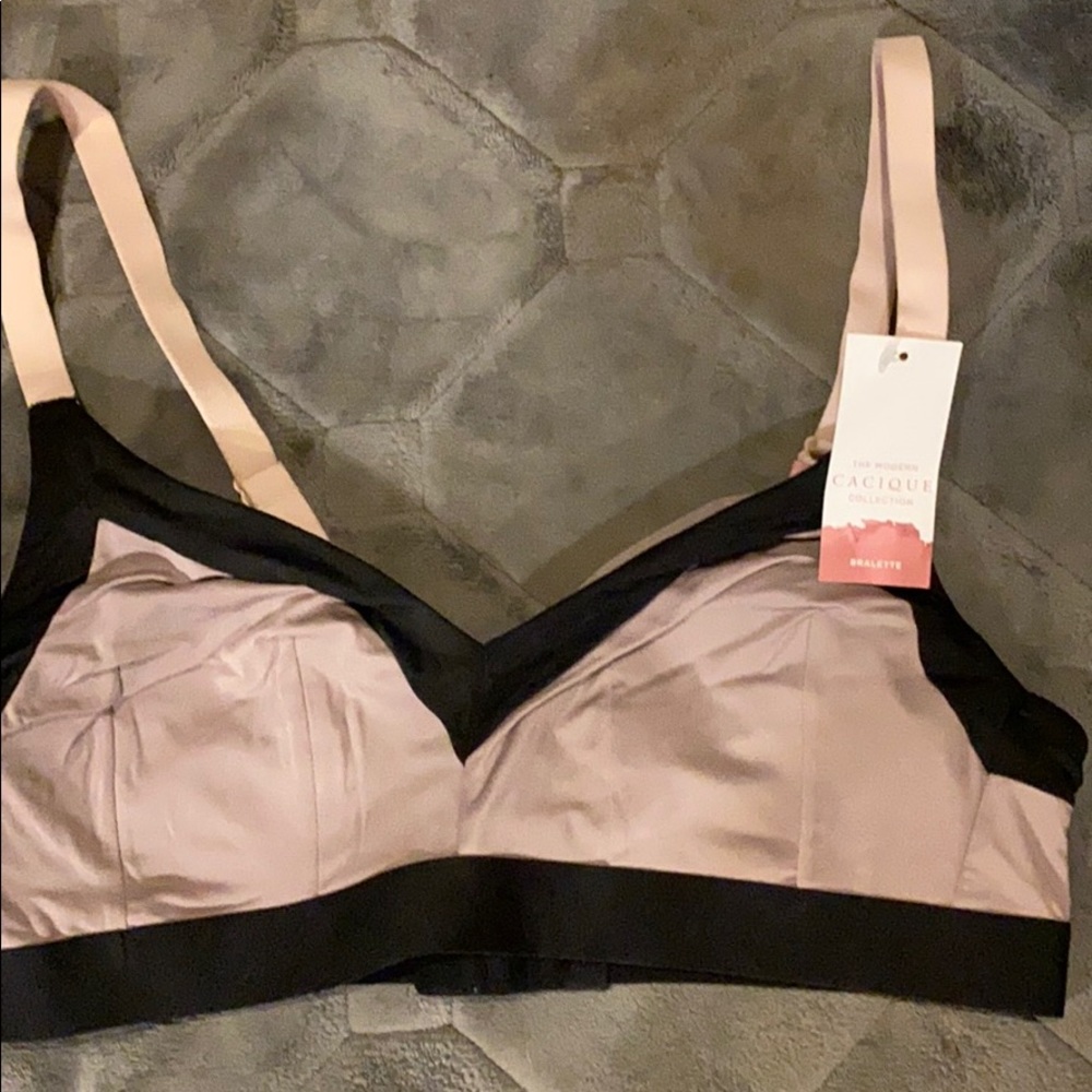 BRAND NEW!!  Cacique Bra!!